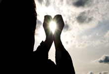 IM体育：足球市场：那不勒斯正在关注加蒂、小维阿和萨沃纳.